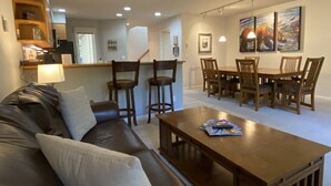 Condo (MH206) | Living room - Mh206 Mountain Harbor Hideout (Whitefish)