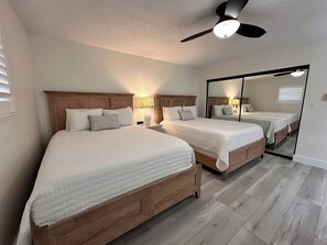 2 bedrooms, iron/ironing board, WiFi, bed sheets - "Breakers East 304" Gulf Front 2BR/2BA Beach setup included (Destin)