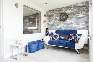 Interior - Sea View Chalet (Plymouth)