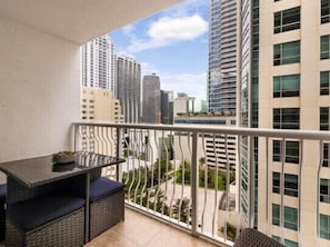 Property grounds - Luxury Brickell Studio (Miami)
