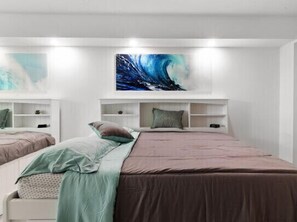 1 bedroom, iron/ironing board, travel cot, free WiFi