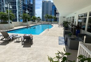 Outdoor pool, a heated pool