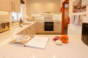 Fridge, microwave, dishwasher