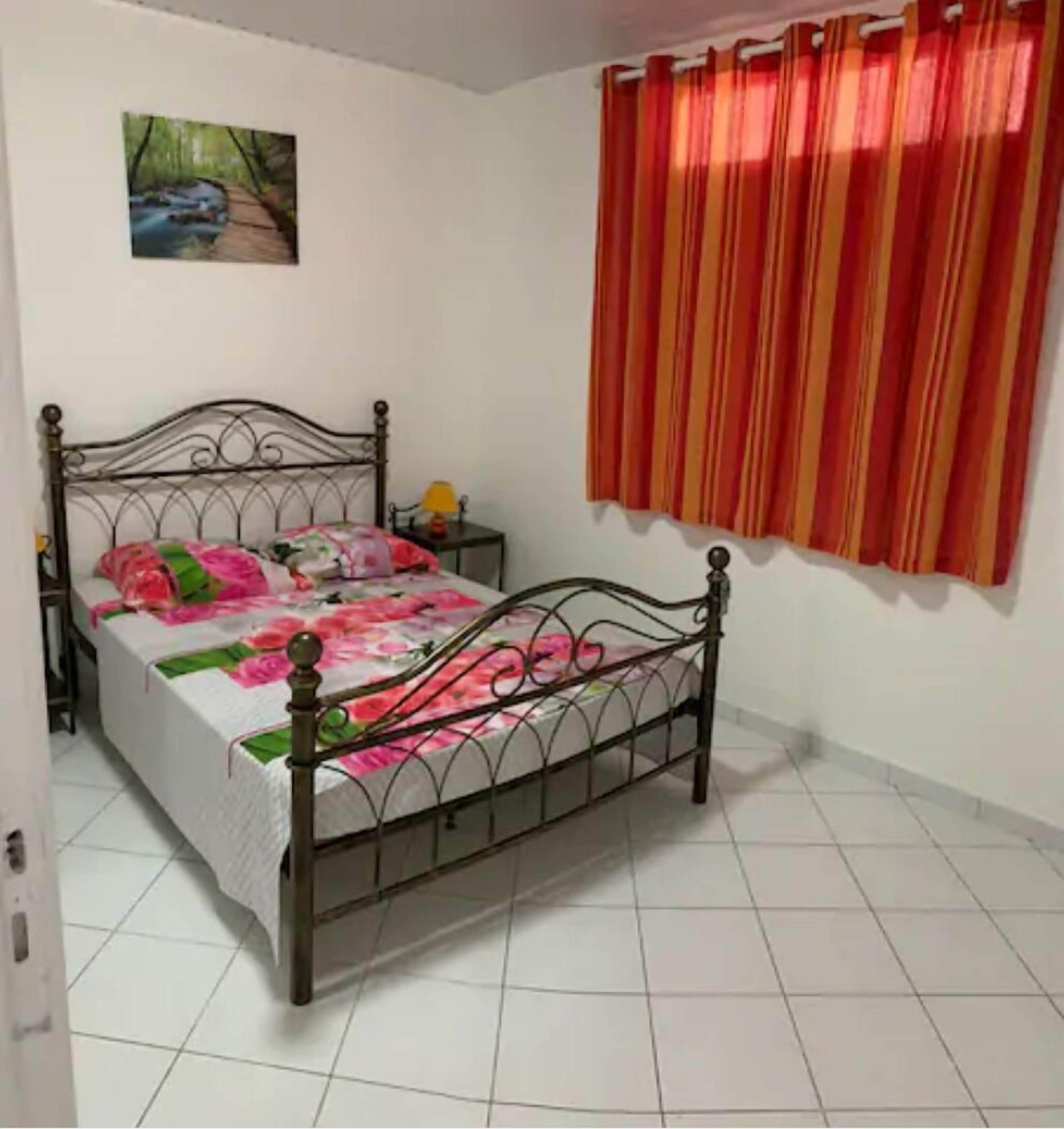 2 Schlafzimmer, Bügeleisen/Bügelbrett, WLAN