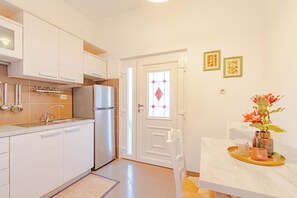 Basic Studio | Private kitchen