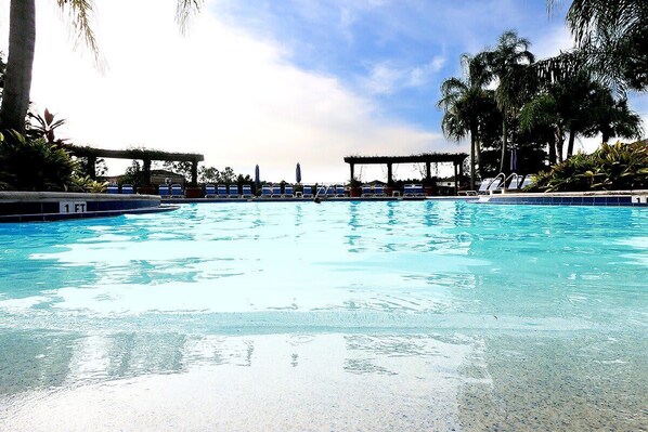 Outdoor pool - Fresh Decor With Hardwood Floors Huge Private Pool Area CDC Standards 4tv121 (Kissimmee)