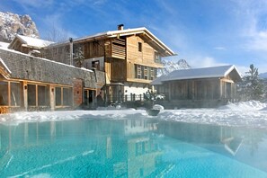 Outdoor pool - Hotel Fanes (Badia)