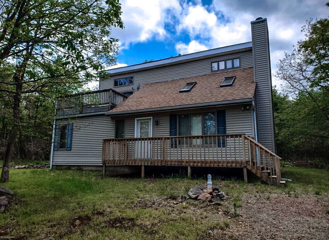 Private Chalet 3BD/2BA w/ FirePit, BBQ, Fireplace near Skiing