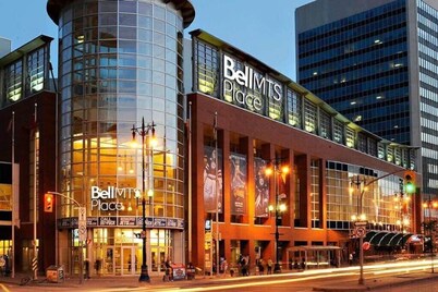 Downtown Haven w/ WiFi & Rooftop