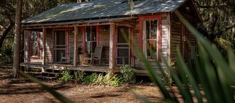 Rum Runner's Cabin w/ docks, pool, & private firepit on Emma's Driftwood Farm