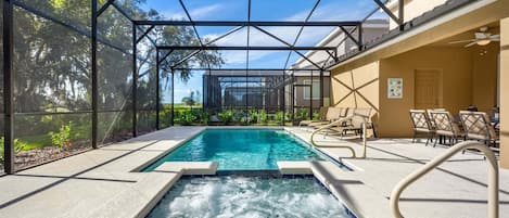Beheizter Pool