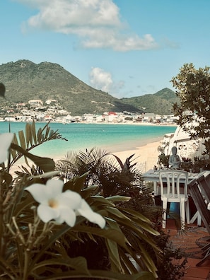 Na praia