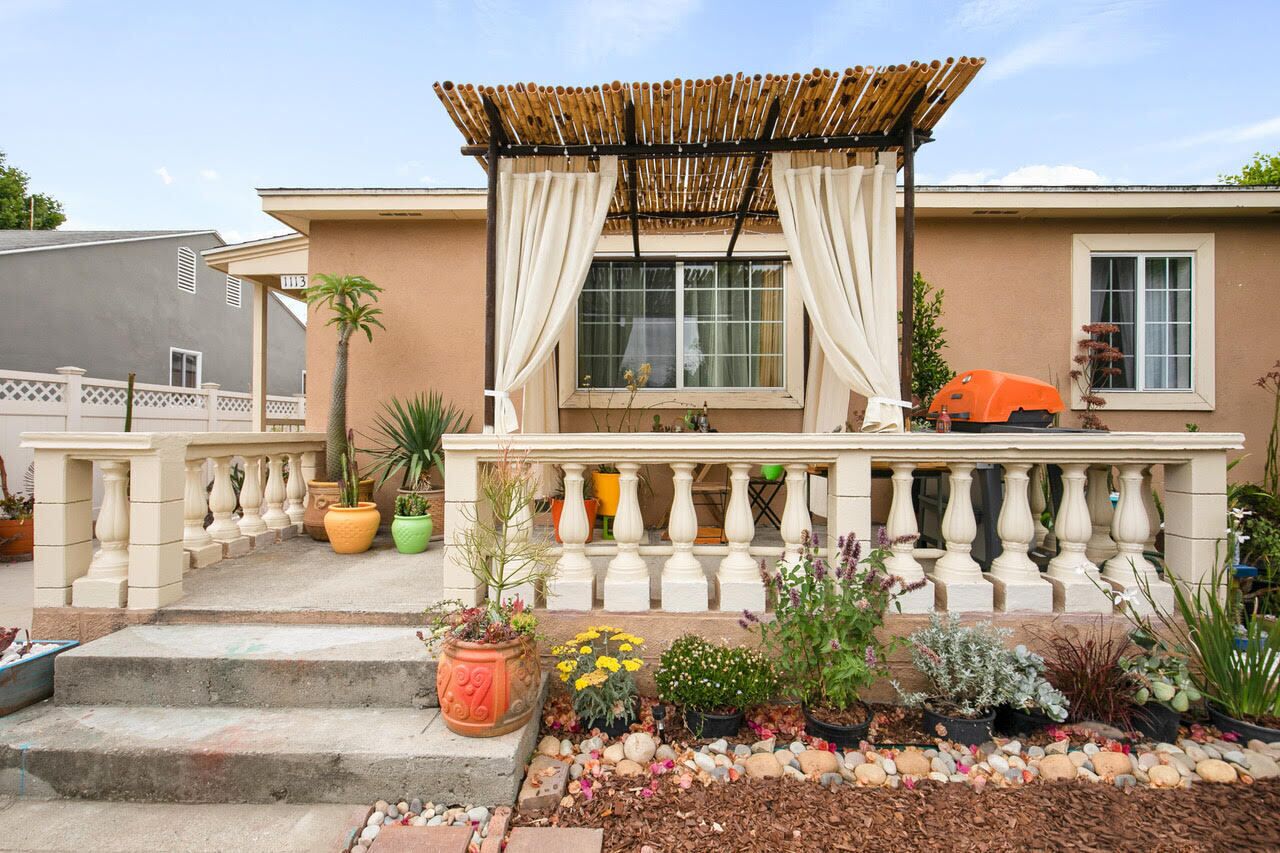Welcome to your cozy corner away from home