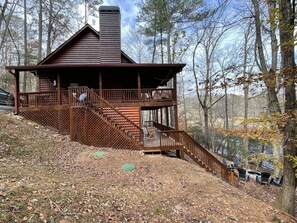 Exterior - Riverside Cabin with Gameroom, Deer, & Fishing. (Ellijay)