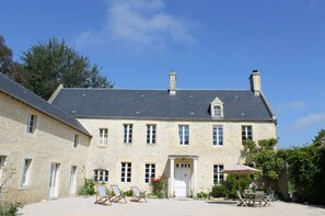 Exterior - Charming B&B close to the D-Day beaches and Bayeux (Mosles)