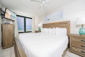 2 bedrooms, iron/ironing board, free WiFi, bed sheets - WEEKLY SPECIALS! Perfect Location! 2 Bedroom GULF FRONT (Gulf Shores)