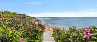 Private Beach! Spectacular Ocean Views!