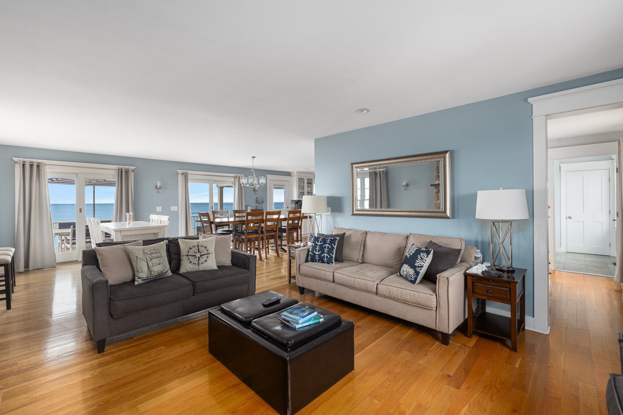 Private Beach! Spectacular Ocean Views! - Narragansett, RI