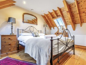 2 bedrooms, free WiFi, bed sheets - Sir Francis Bigod - UK31993 (Staithes)
