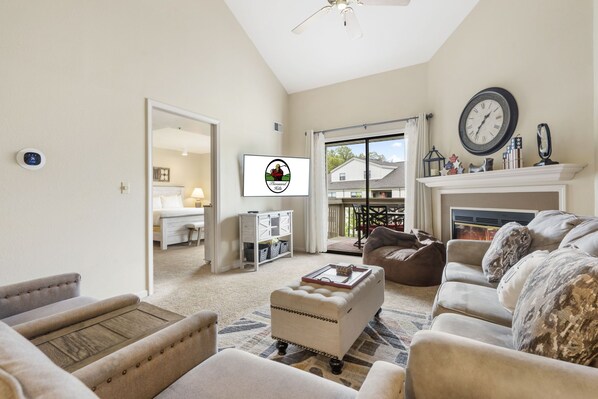 Smart TV, DVD player