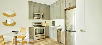 Sonder by Marriott Bonvoy The Elm Apartments Downtown