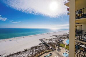 On the beach - 9th floor ~ Three Bedroom at Phoenix 2 (Orange Beach)