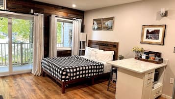 1 bedroom, desk, iron/ironing board, free WiFi