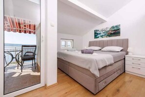 2 bedrooms, WiFi - Holiday apartment near the sea (Dramalj)