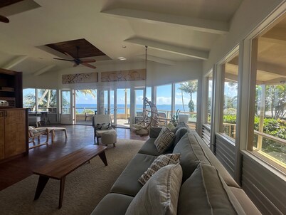 OCEANFRONT DUPLEX, with POOL, SAUNA and steps from BEACH