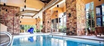 Newly remodeled Cedar Breaks Lodge,1 bedroom suite in main building