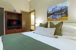 2 bedrooms, iron/ironing board, travel crib, WiFi