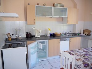 Fridge, oven, dishwasher, high chair