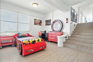 3 chambres, literie hypoallergénique, fer et planche à repasser