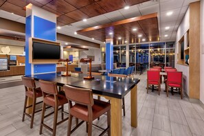 Free daily full breakfast