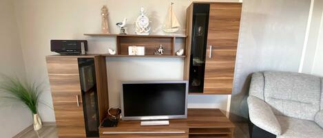 TV