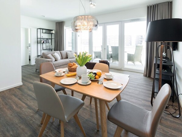 Imagen sin descripción, 1 de 21, botón