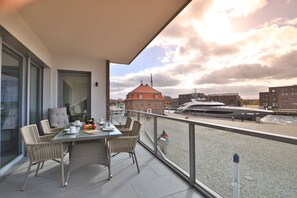 Imagen sin descripción, 4 de 21, botón