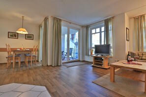 Imagen sin descripción, 3 de 28, botón