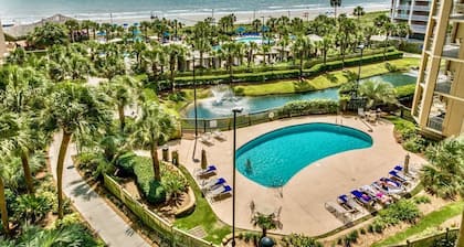 Royale Palms 2406H Penthouse Studio w/Pool & Beach