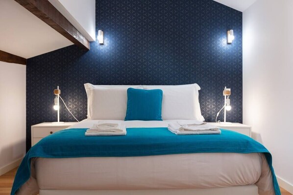 1 bedroom, iron/ironing board, WiFi, bed sheets - TORRINHA D - Charming 1 bedroom duplex apartment located in the artistic district of Miguel Bombarda (Porto)