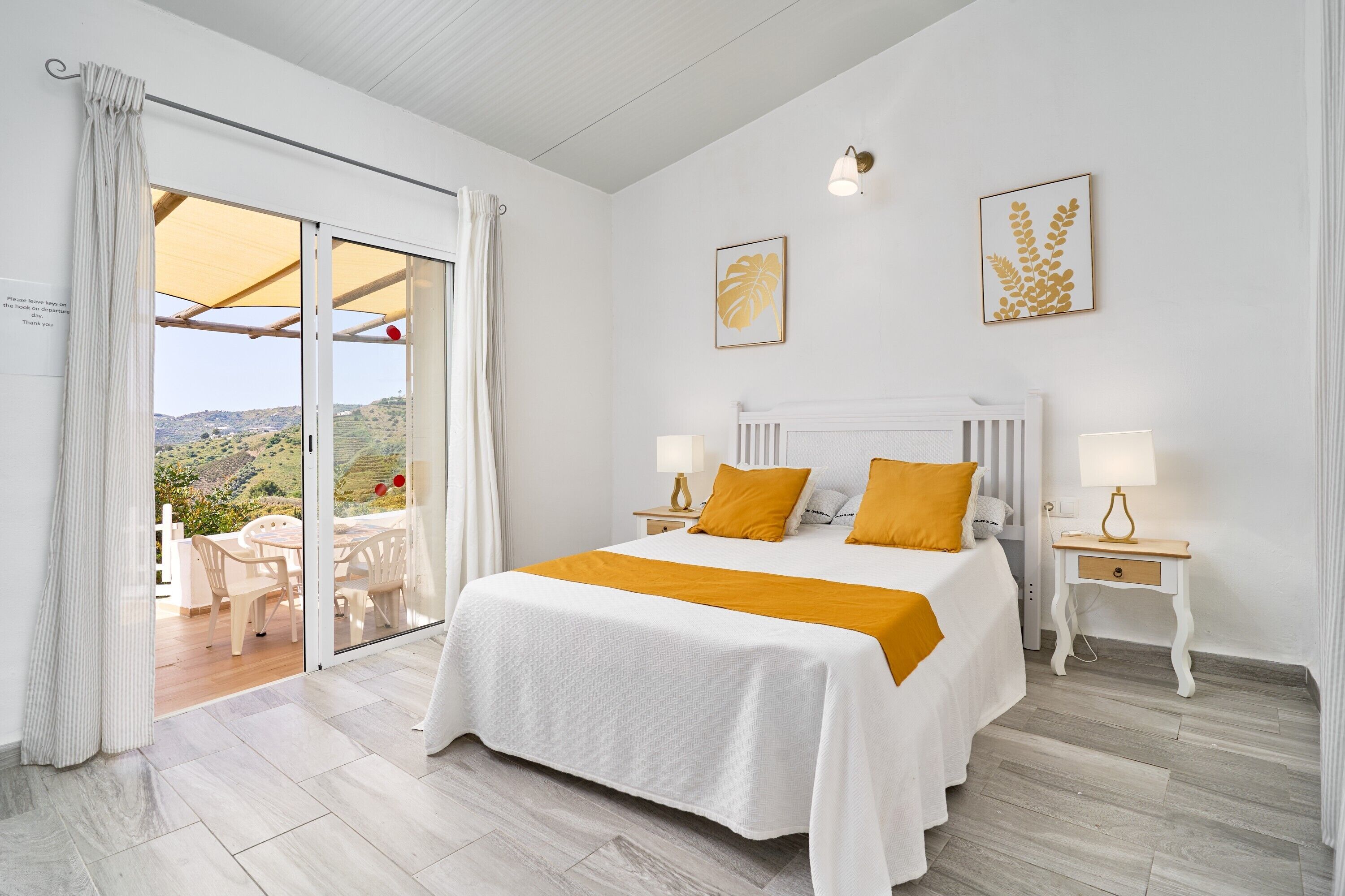 3 chambres, accès au Wi-Fi (inclus), literie fournie