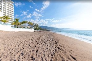 Am Strand, Strandtücher