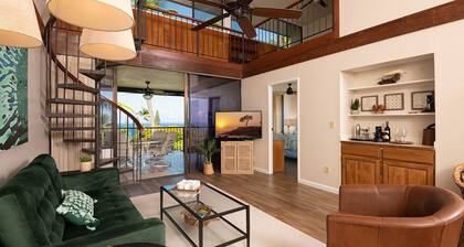 Remodeled 🏝 Amazing Ocean Views over Lush Golf Course! 🐠 Country Club Villas 320 🩴