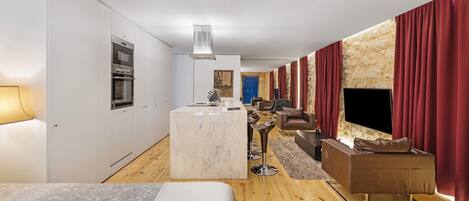 1 chambre, fer et planche à repasser, Wi-Fi gratuit, draps fournis