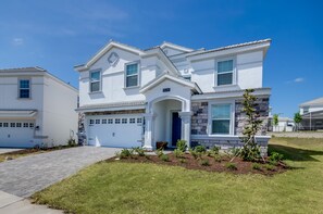 Villa (9030SD Amazing Champions Gate 8 Bedro) | Exterior