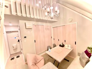 Interior - Scandinavian modern  Capacity 6 people / Shinagawa Ward Tokyo (Shinagawa-ku)