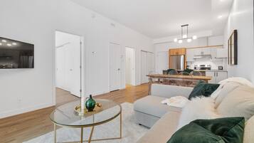 Fernseher, Netflix, Streaming-Dienste