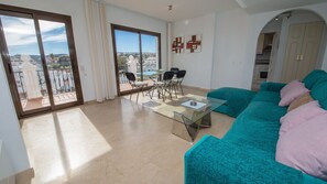 TV - Marina Real apto 433 (Manilva)