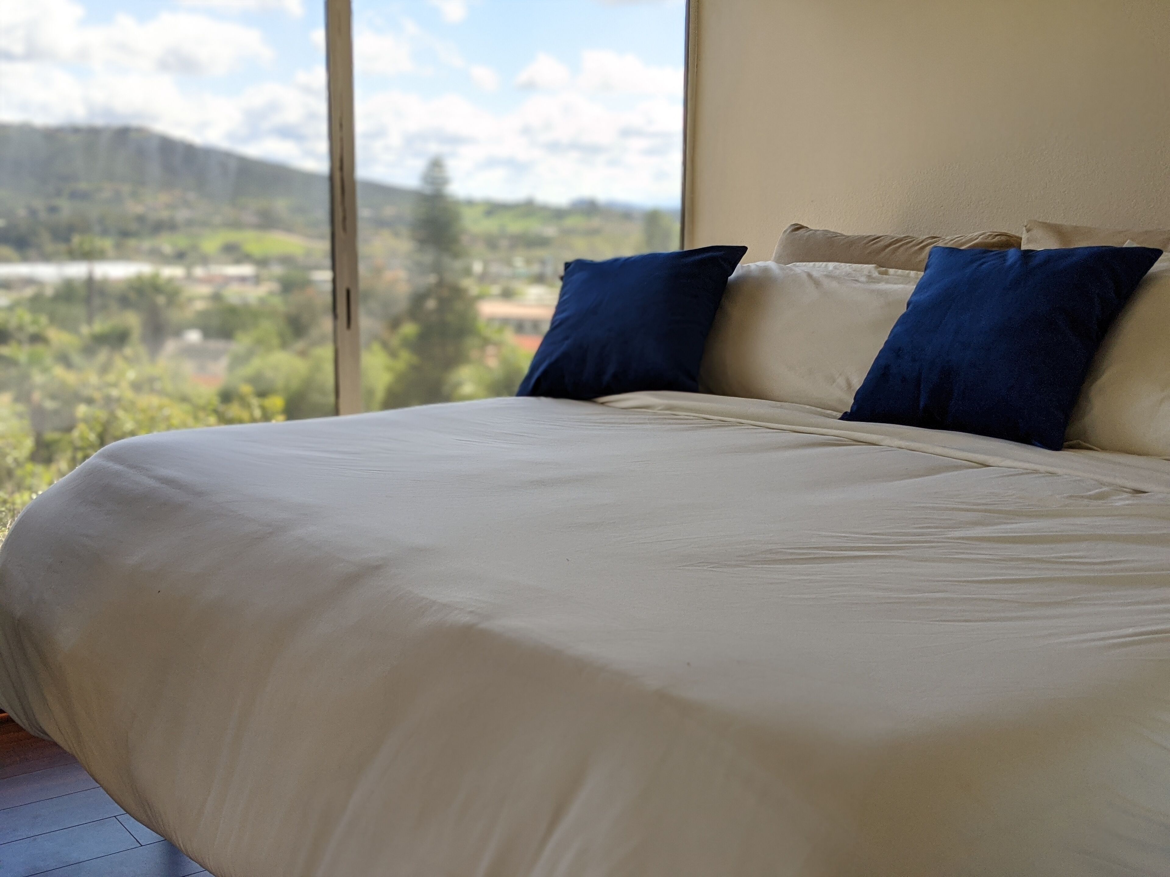 2 bedrooms, iron/ironing board, travel crib, free WiFi