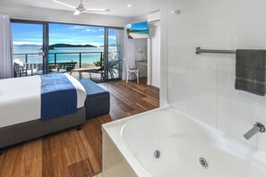 2 Schlafzimmer, Verdunkelungsvorhänge, Bügeleisen/Bügelbrett